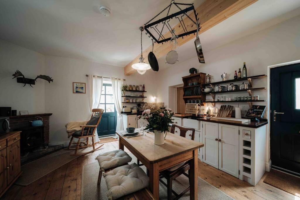 Roxie House A Cosy Farm Refurbished Coach House.