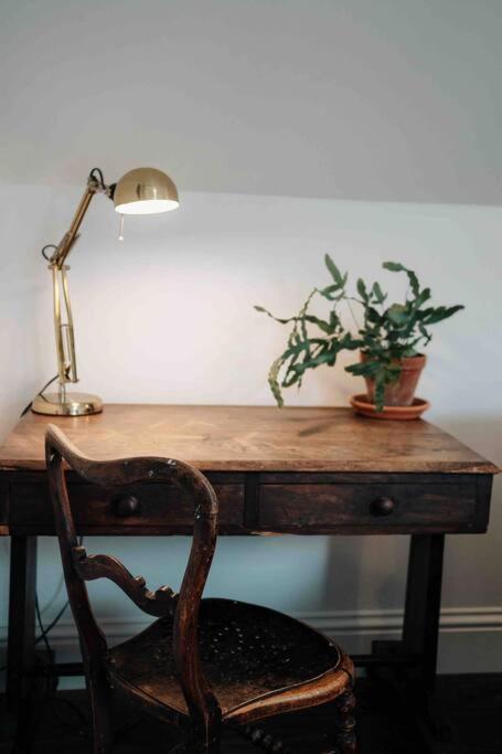 Roxie House A Cosy Farm Refurbished Coach House. Holiday home