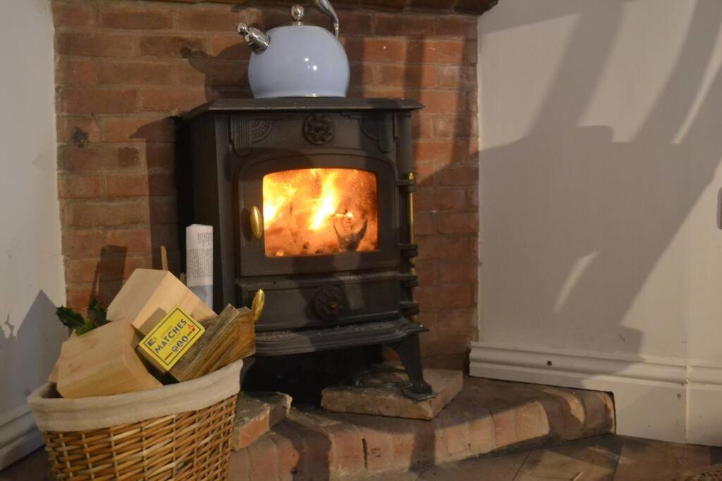 Holiday home Roxie House A Cosy Farm Refurbished Coach House. Gittisham